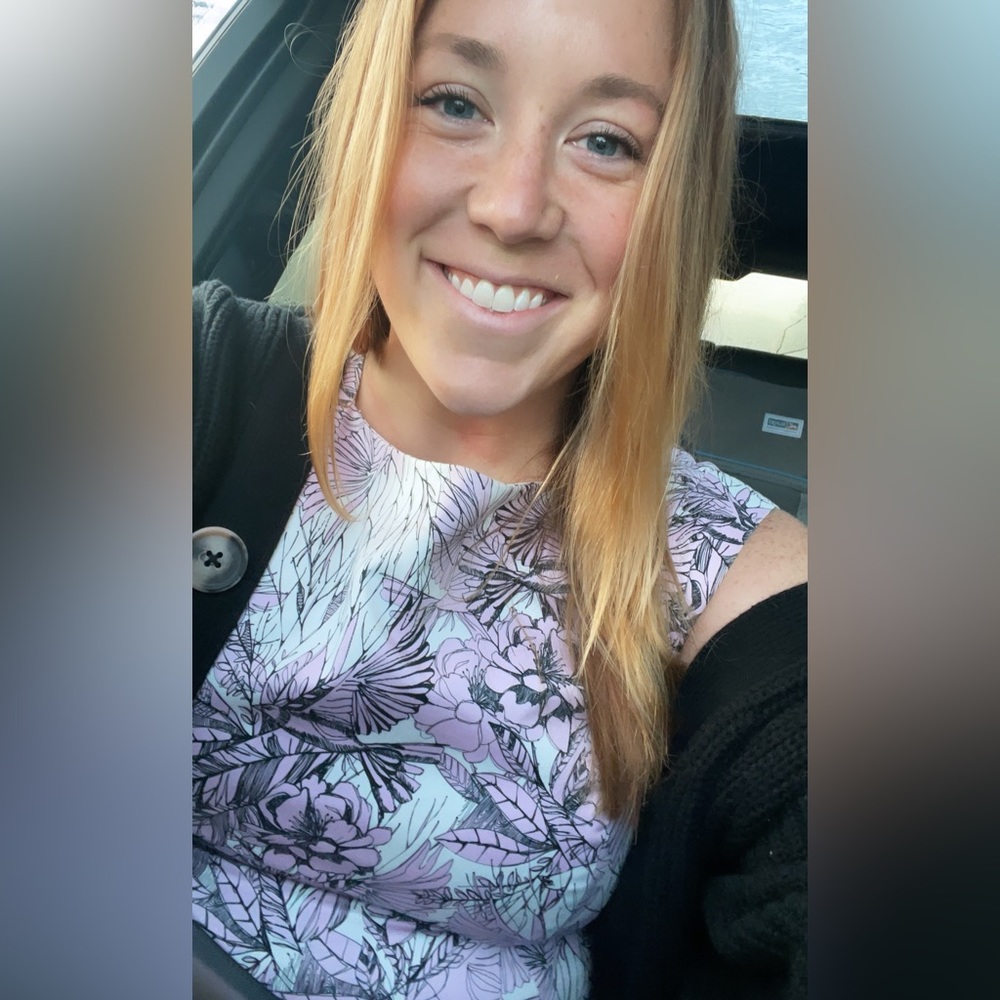 Meet your Posher, Emilee